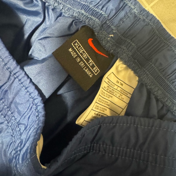 Nike Pants - Picture 4 of 4